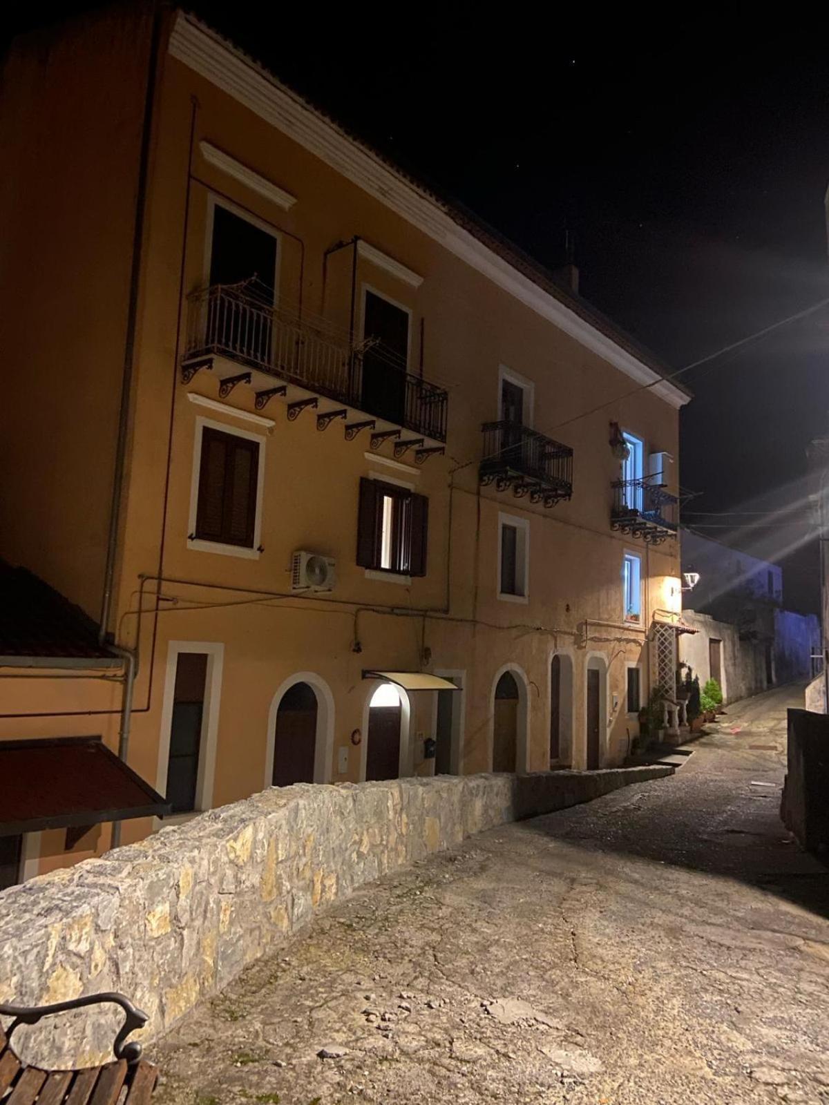 La Terrazza Nel Borgo Hotel Tortora Kültér fotó